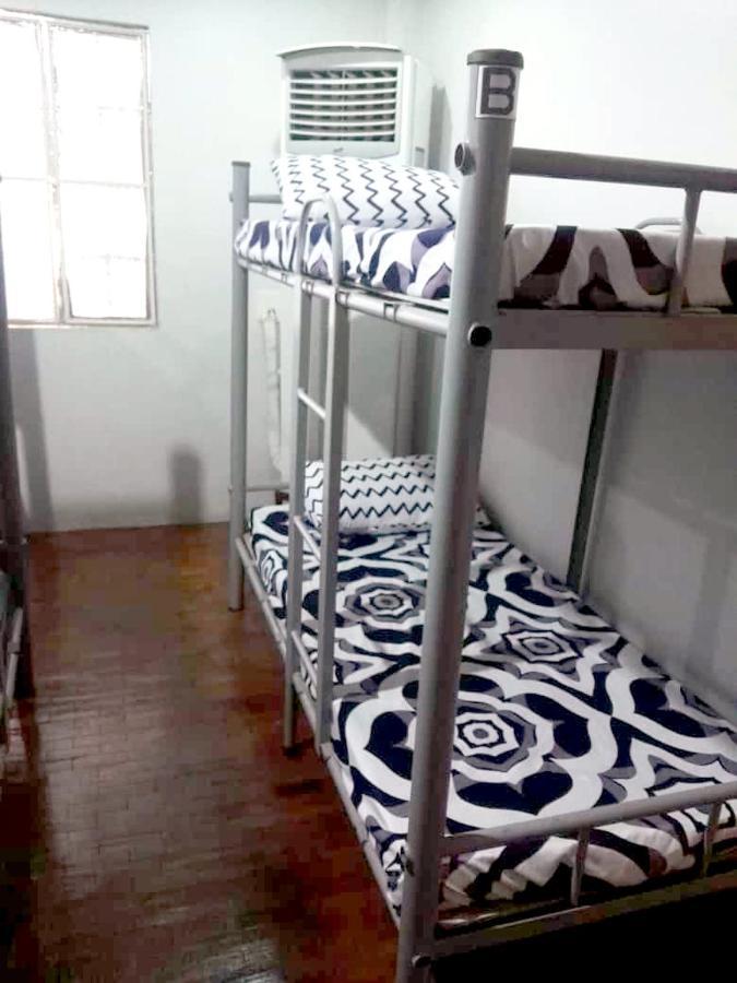 Mang Ben Dormitory Quezon City Kültér fotó